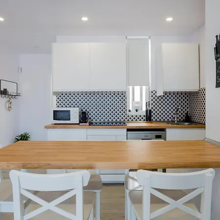 601 Incredible Sunset Ocean View Apartment